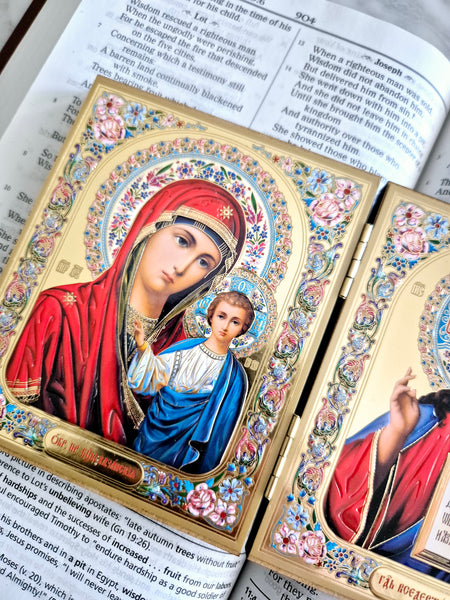 Wooden Diptych Of Virgin Mary and Christ The Teacher