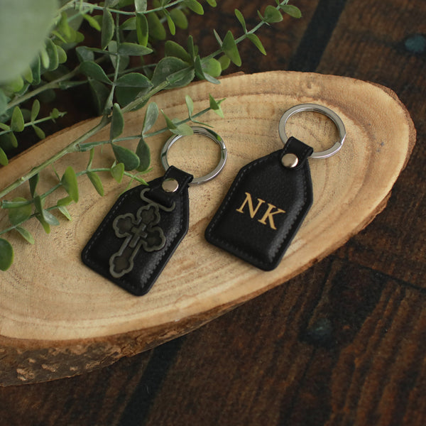 MONOGRAMMED CROSS KEYRING - madamsousouevents 